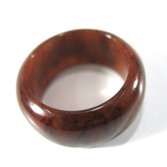 Bakelite Ring, Root Beer, 1940s, Tested, Size 5.5 - Picture 5 of 7